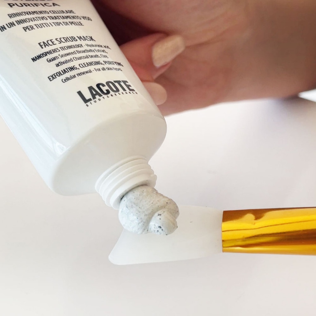 GUAM Seatherapy 3in1 Kohle-Scrub 75ml